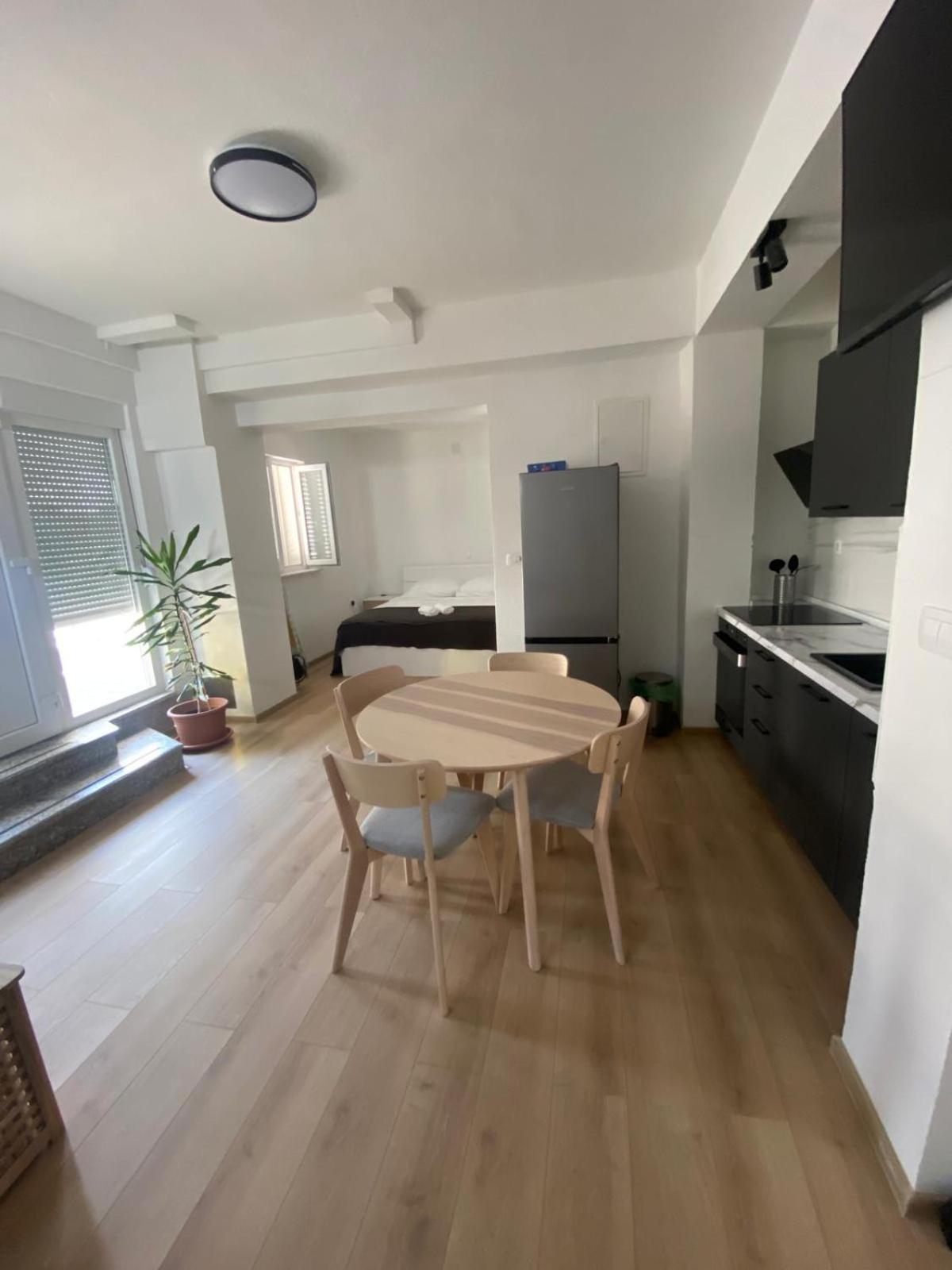 Studio Apartman Sedmica Zadar Exterior foto
